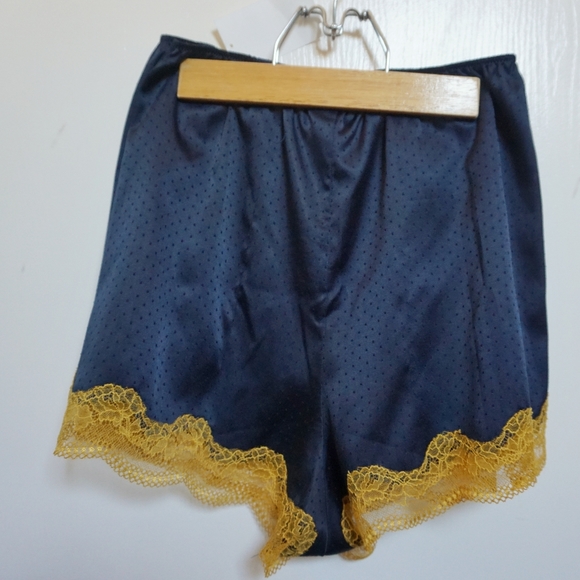 Chelsea 28 Tap Pants - Picture 2 of 5